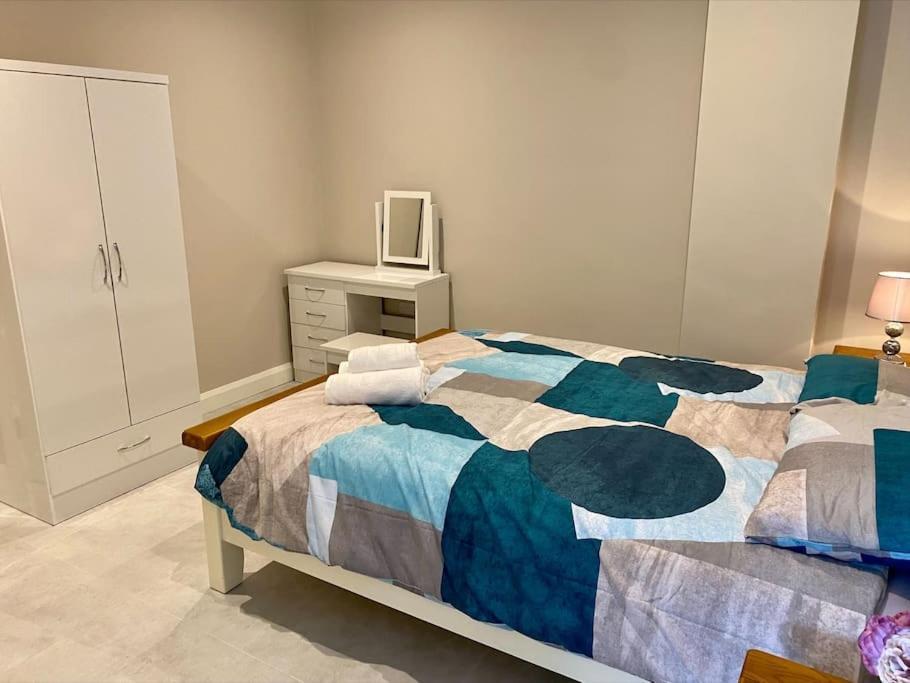 Erne Getaway No.7 Brand New 1 Bed Apartment Enniskillen Exterior foto